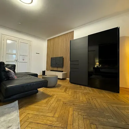Accommodatie bij particulieren Isartor - Shared Bathroom München