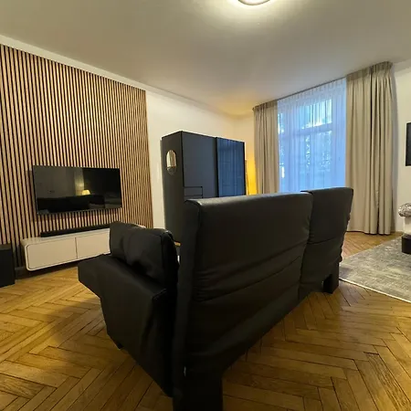 Δωμάτια σε οικογενειακή κατοικία Isartor - Shared Bathroom